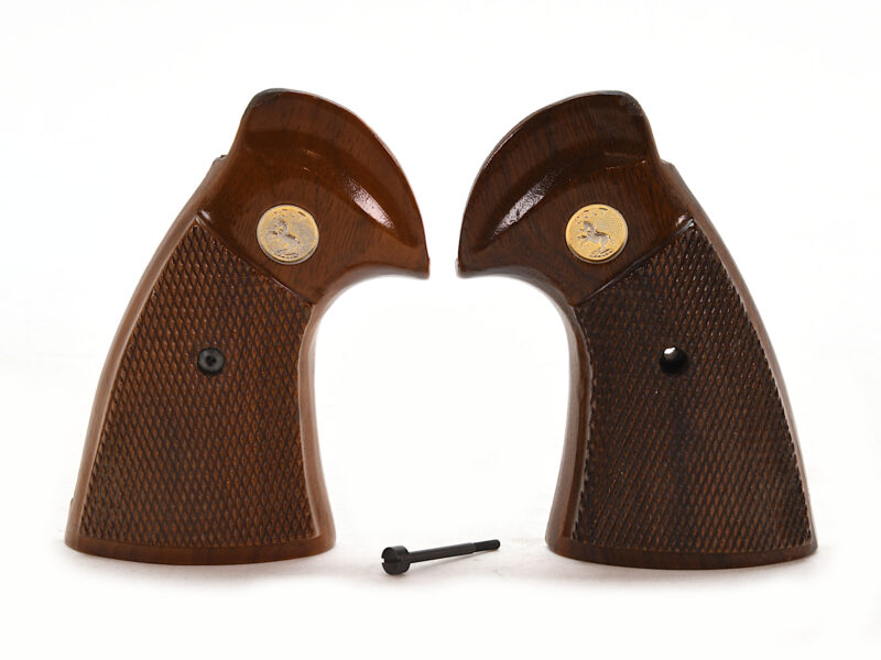 Colt I Frame late 3rd gen Checkered Walnut Grips Image 1
