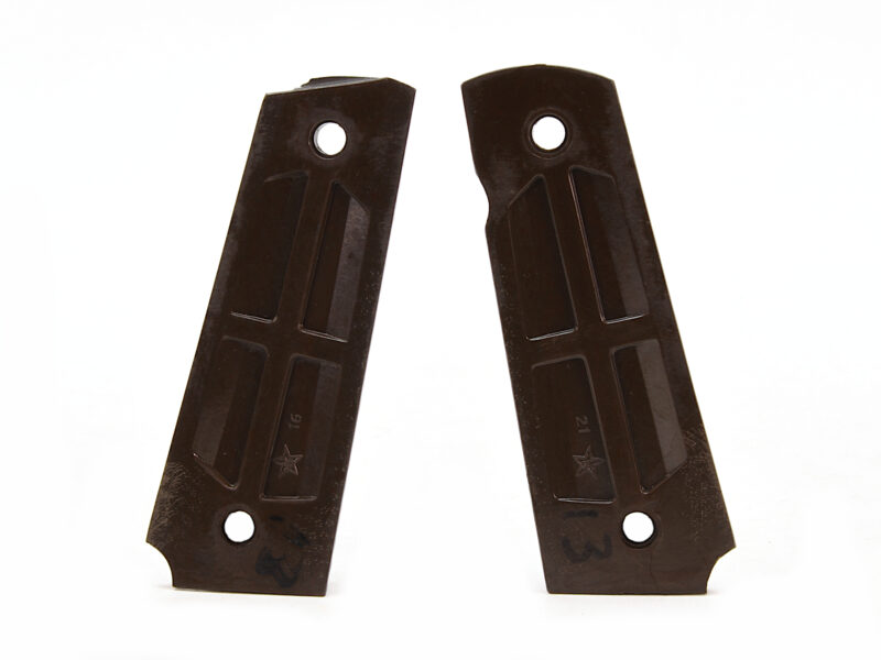 Colt 1911 WWII Keyes Checkered Plastic Grips Image 2