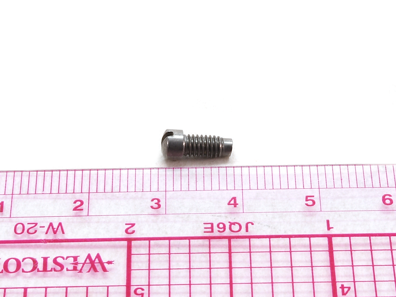 Smith & Wesson K,L,N Frame Yoke Screw Image 1