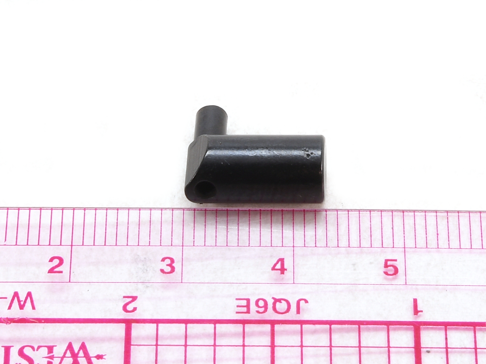 Colt I & E Frame Factory Latch Pin Image 4