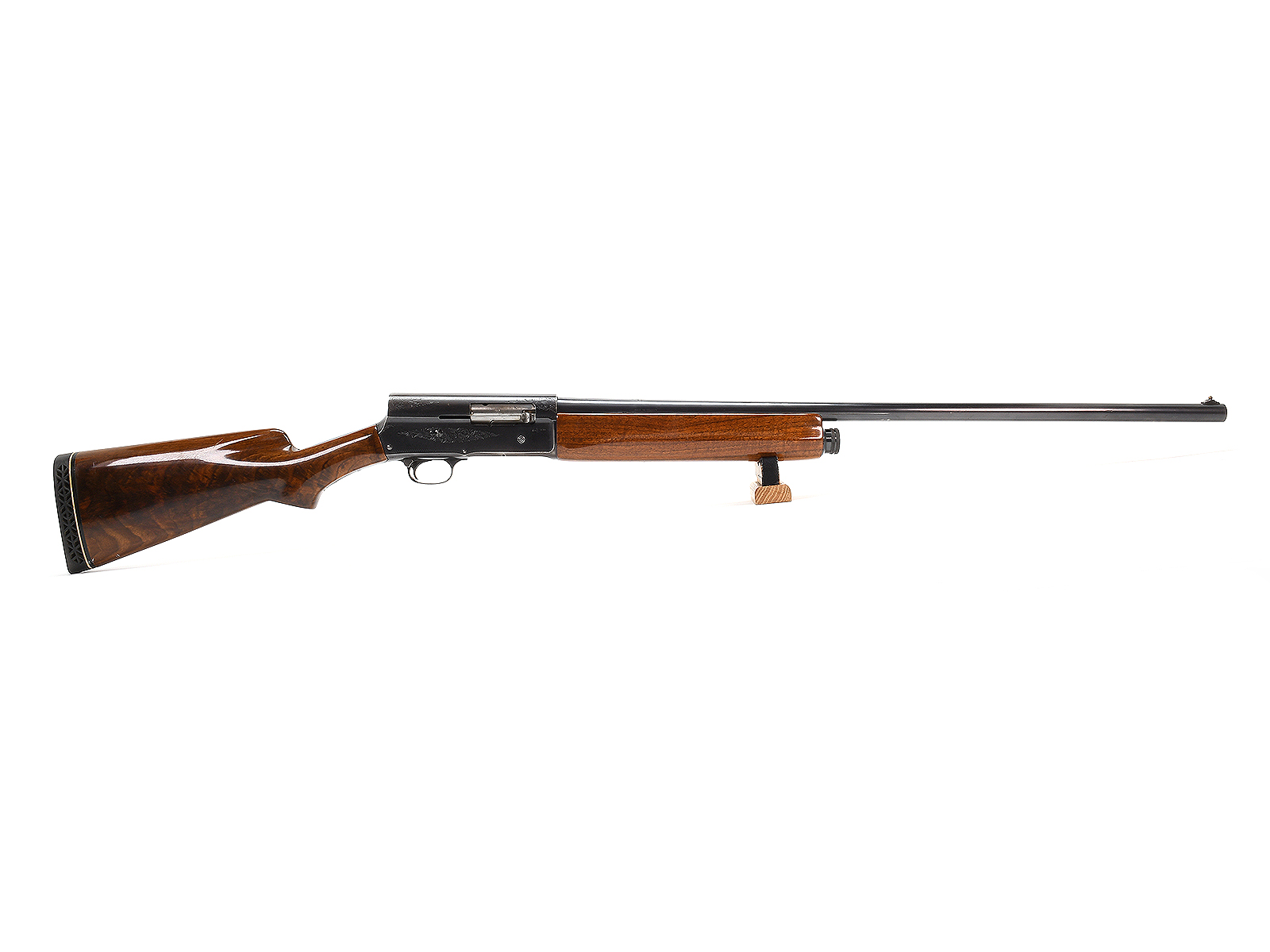 Browning Auto-5 12ga 28.5 Plain Barrel Shotgun Image 1