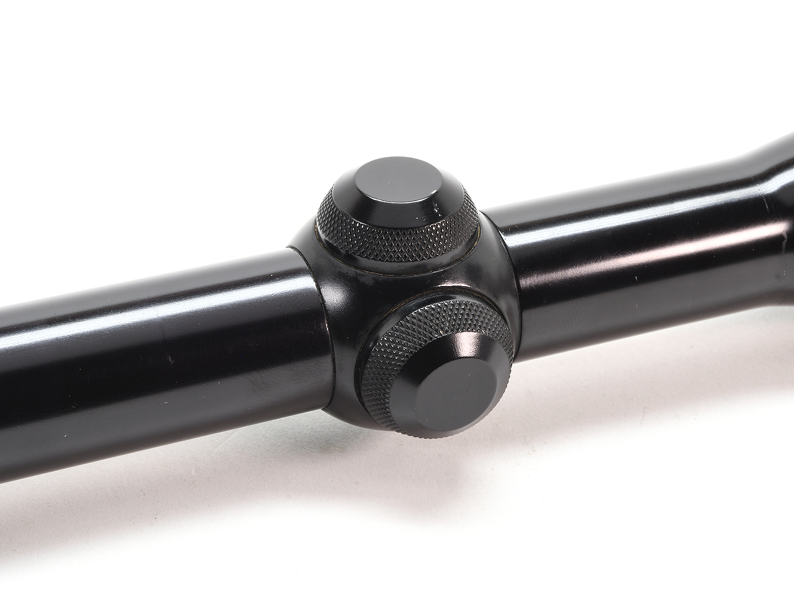 Redfield 3x-9x Widefield Rifle Scope Image 8